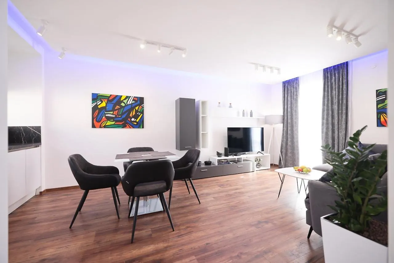 Apartment Larga Zadar